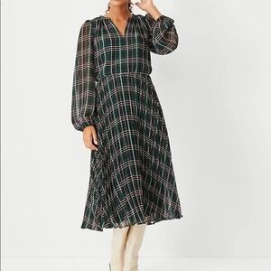 Ann Taylor Green Pink Plaid Pleated Midi Dress Long Sheer Sleeve Womens 10